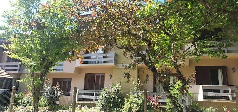 Фото Hotel Alpenhof