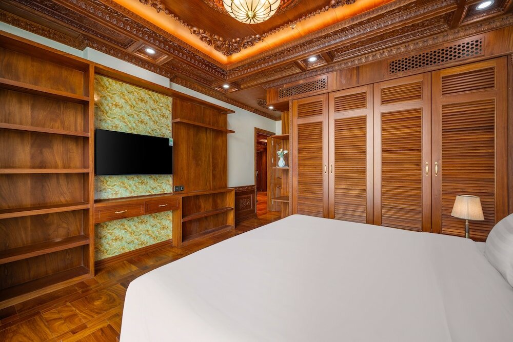 Фото Monalisa Luxury Hotel