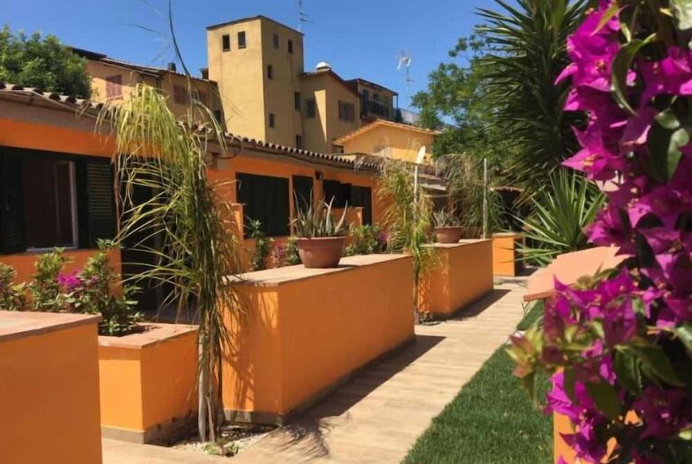 Фото Hotel Orto di Roma