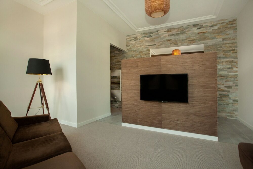 Фото La Paulowna Boutique Hotel