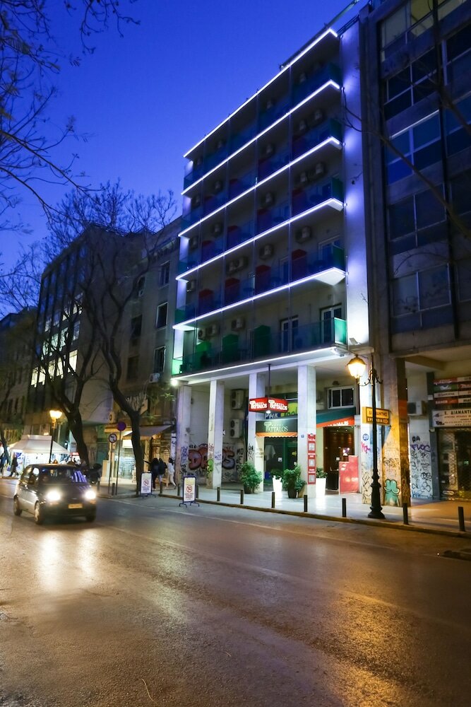 Фото Attalos Hotel