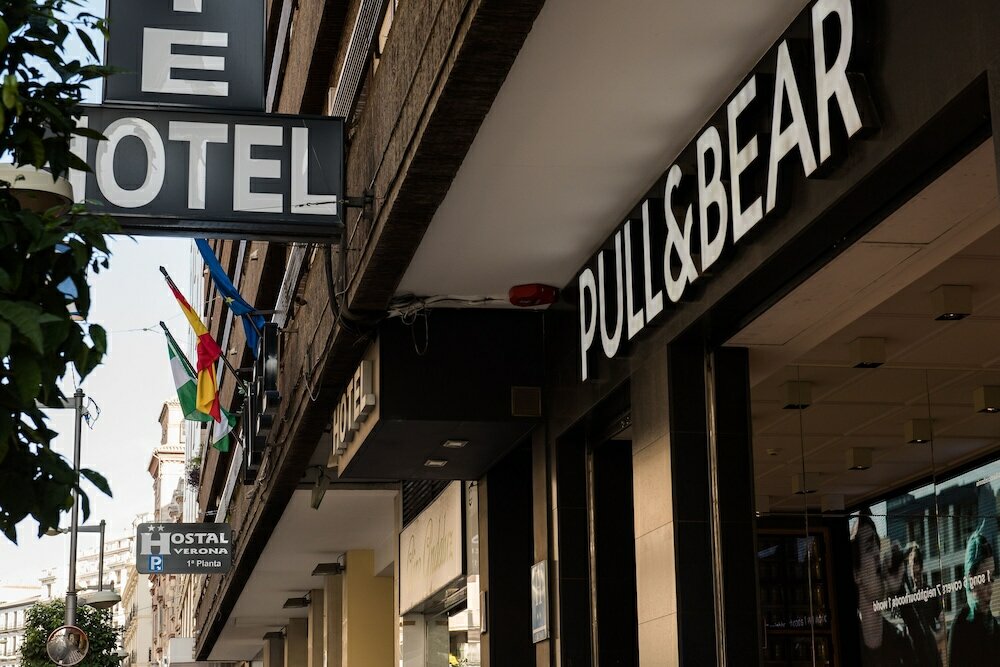 Фото Hostal Verona