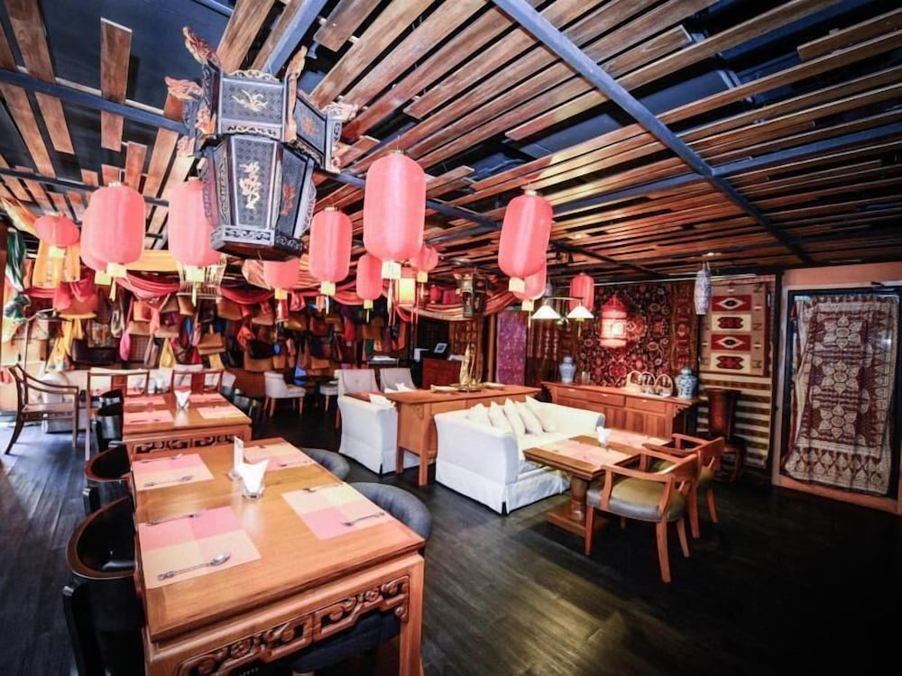 Фото Atlantis Condo & Water Park Pattaya by the Sea