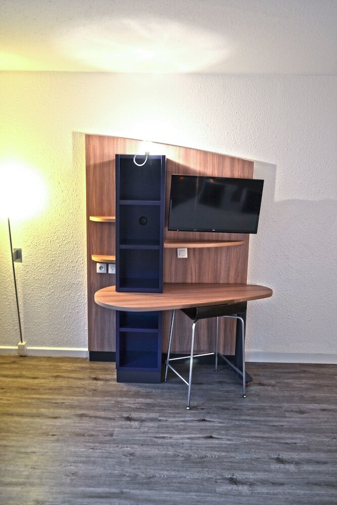 Фото Art Hotel Paris Est