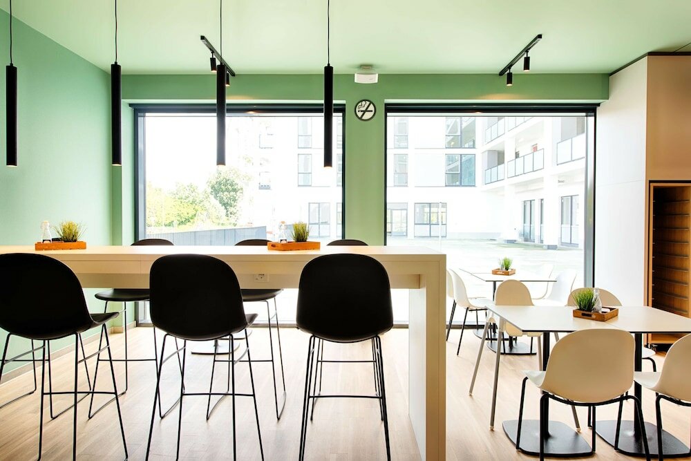 Фото B&b Hotel Wilhelmshaven