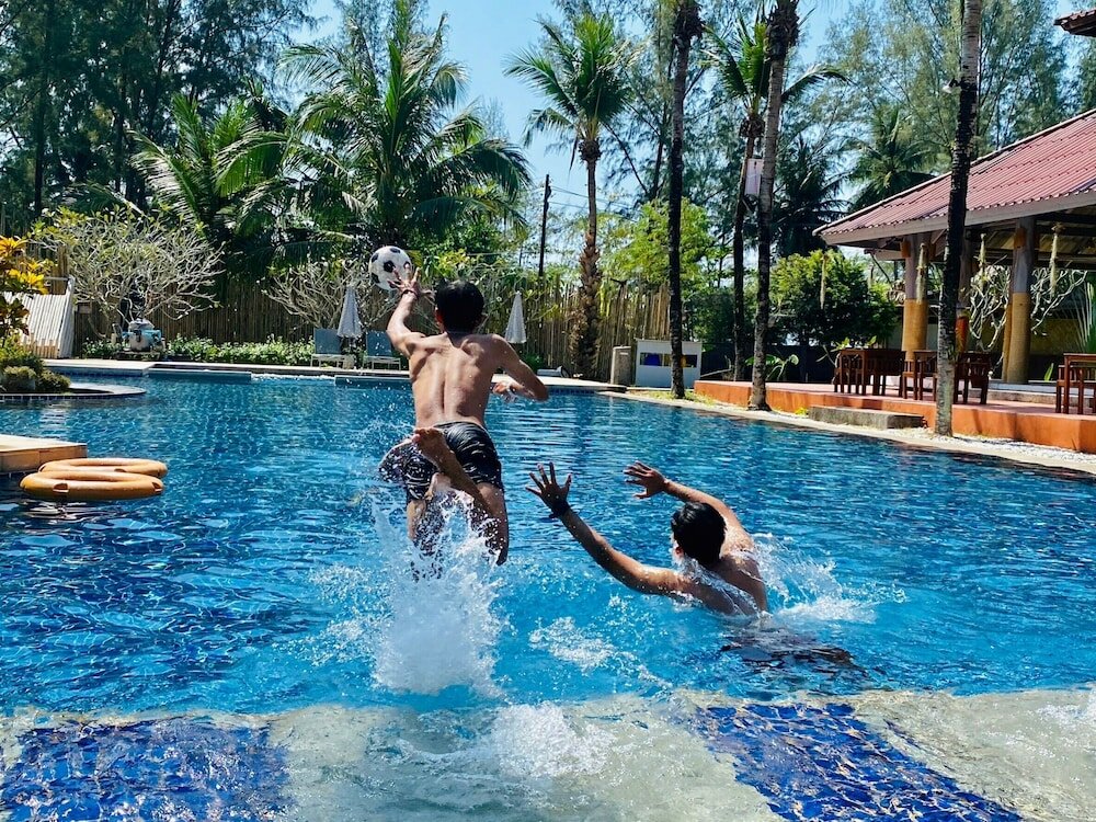 Фото Palm Galleria Resort