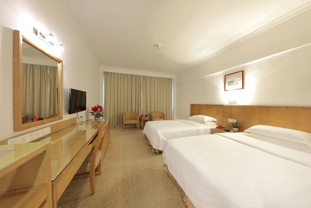 Фото Guangzhou Sanyu Hotel