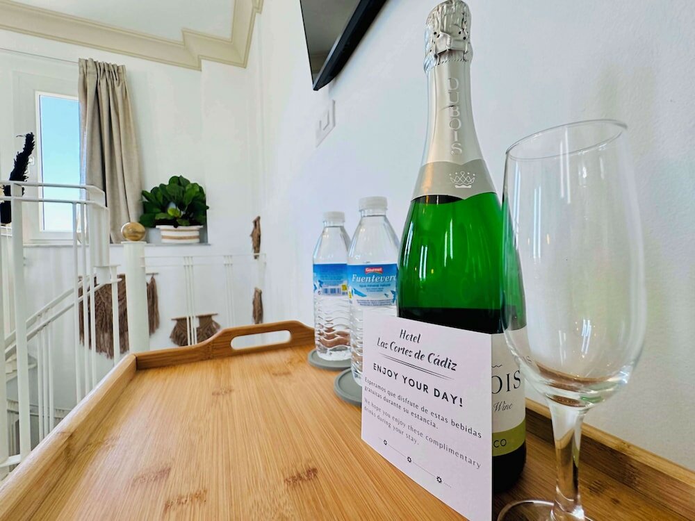 Фото Hotel Las Cortes De Cádiz