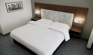 Quality Suites South (Texas, Travis County), hotel