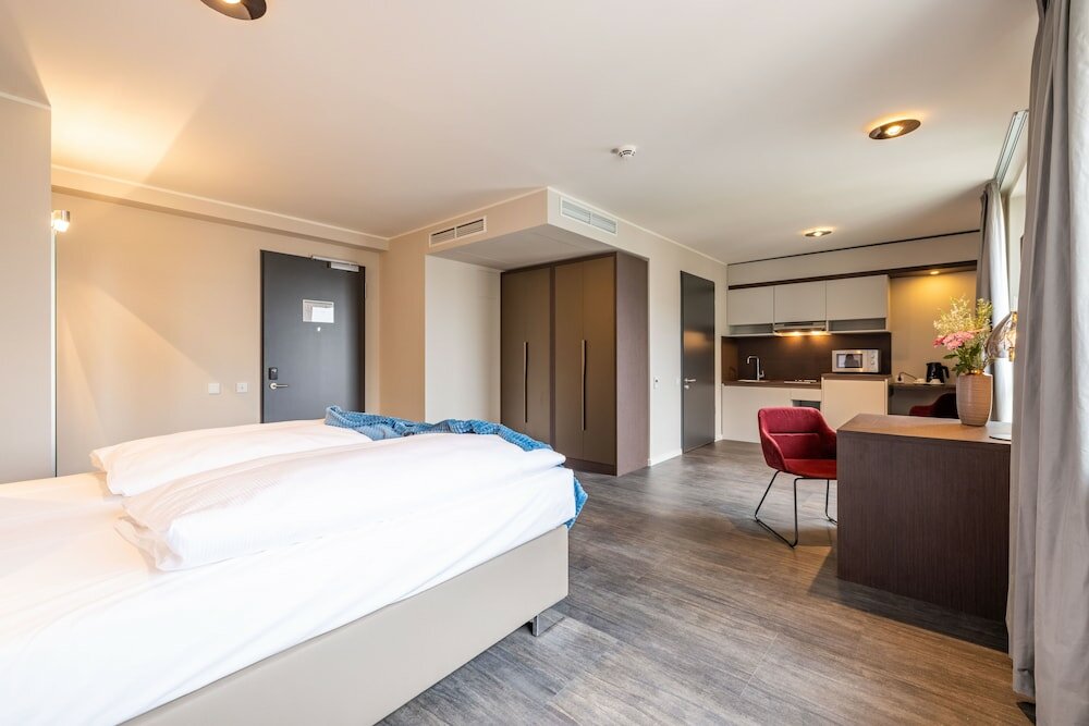 Фото Maseven München Messe Trudering