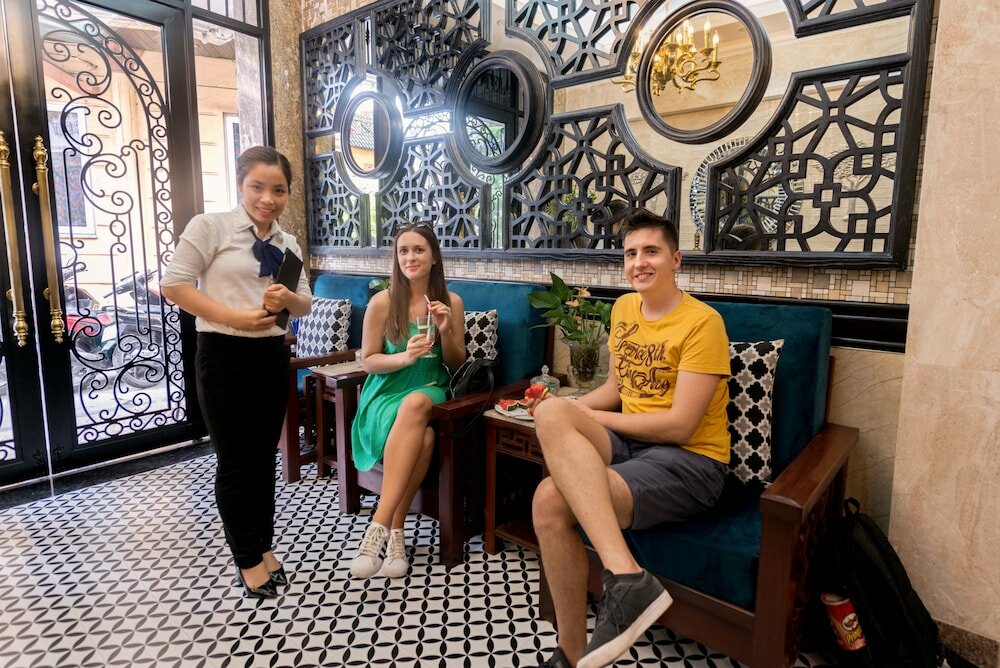 Фото Prince II Hotel