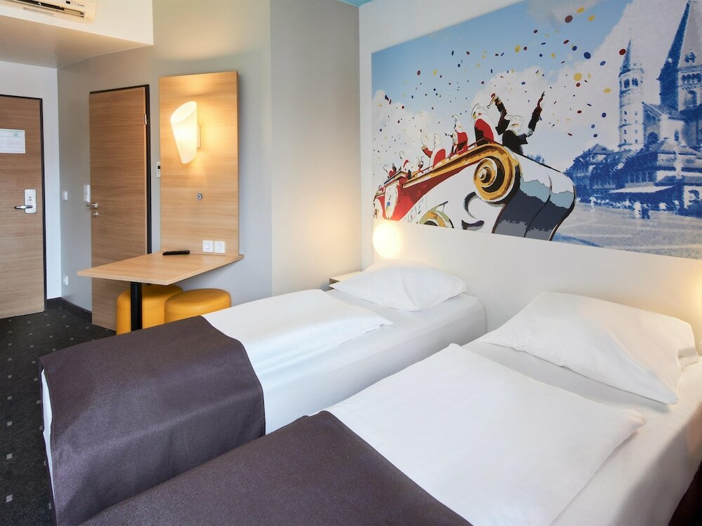 Фото B&b Hotel Mainz-Hbf