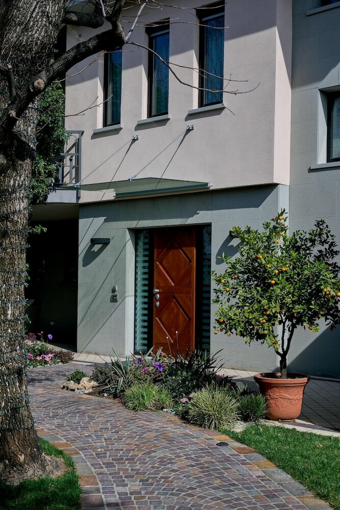 Фото Like Home - Boutique Hotel