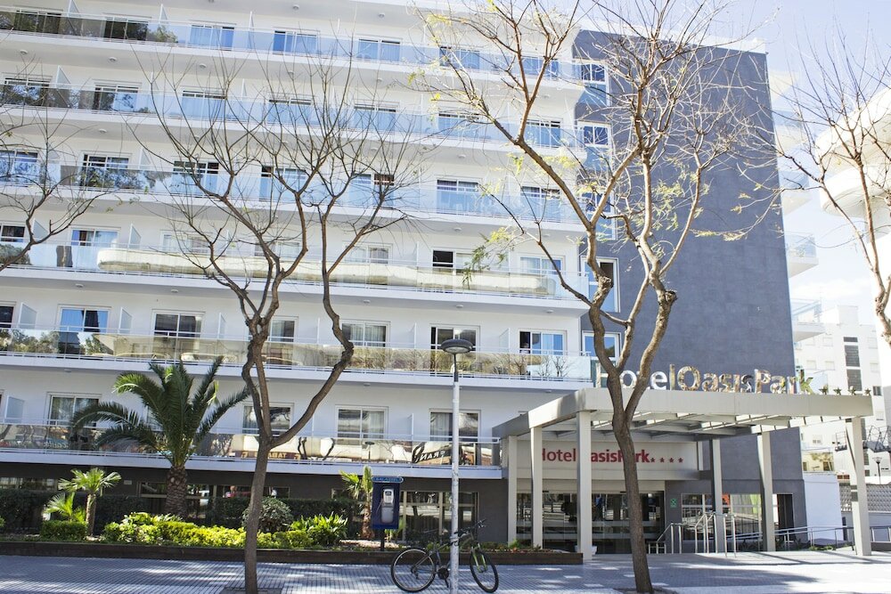 Фото Best Oasis Park Hotel