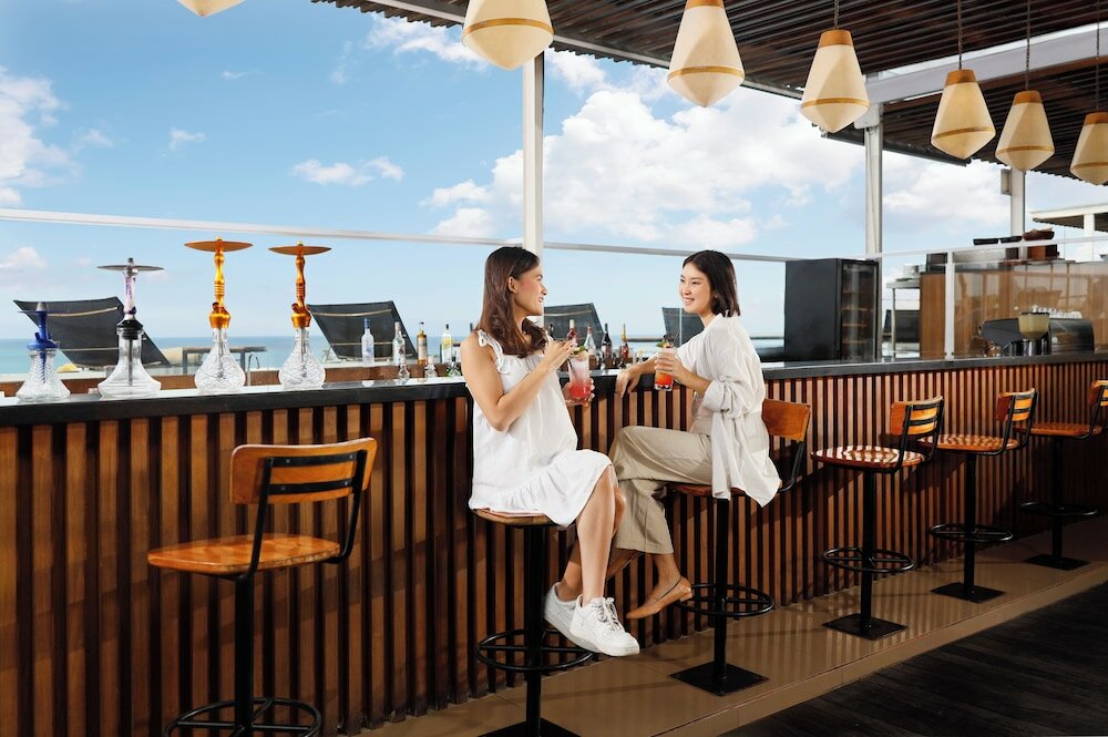 Фото Aston Canggu Beach Resort