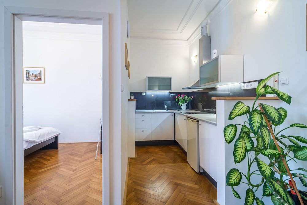 Фото Royal Road Residence