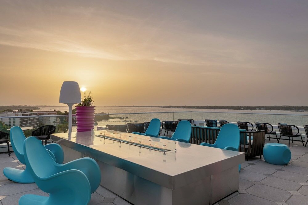 Фото SpringHill Suites by Marriott Bradenton Downtown/Riverfront