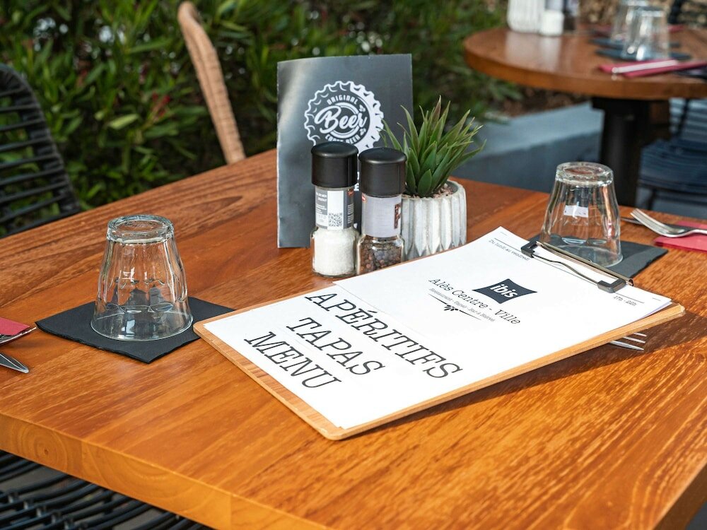 Фото Ibis Ales Centre Ville