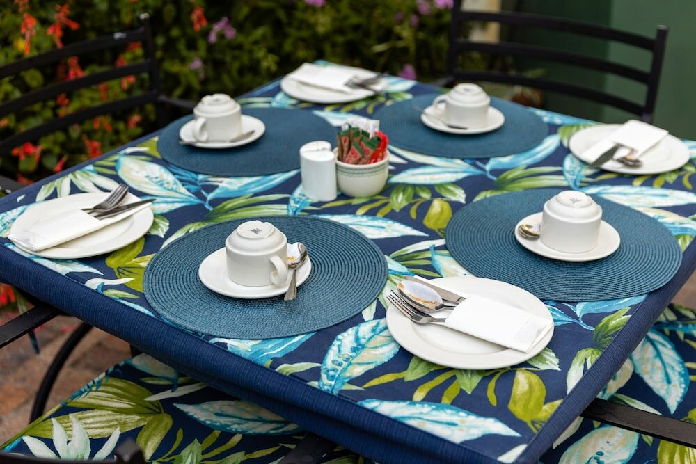 Фото Lord Charles Hotel