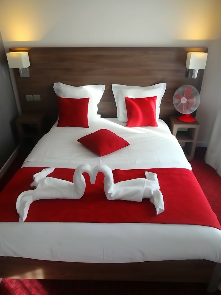 Фото Hotel La Perle Montparnasse