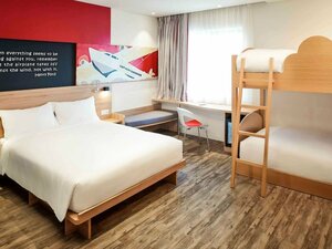 Гостиница Ibis Saigon Airport