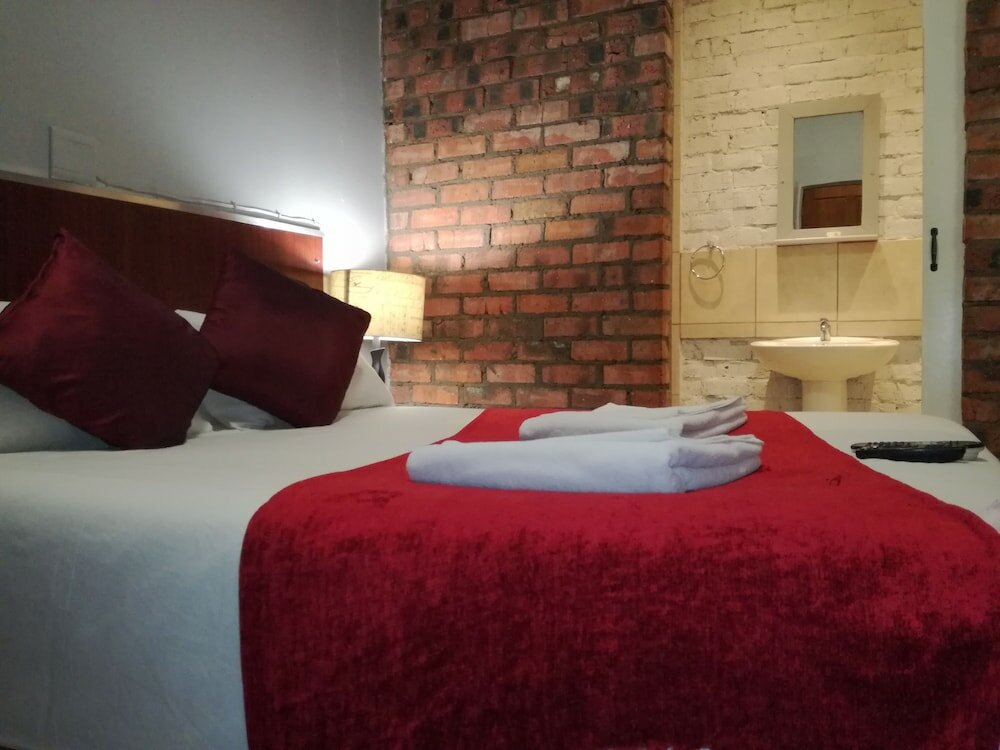 Фото 21 on Coetzee Guest House