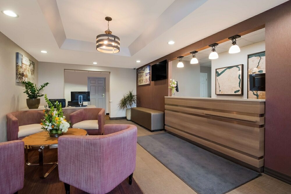 Фото Best Western Colonel Butler Inn