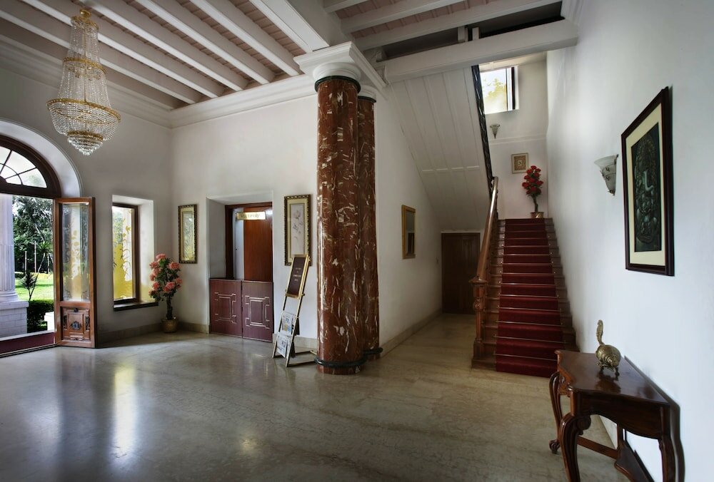 Фото Отель Jayamahal Palace