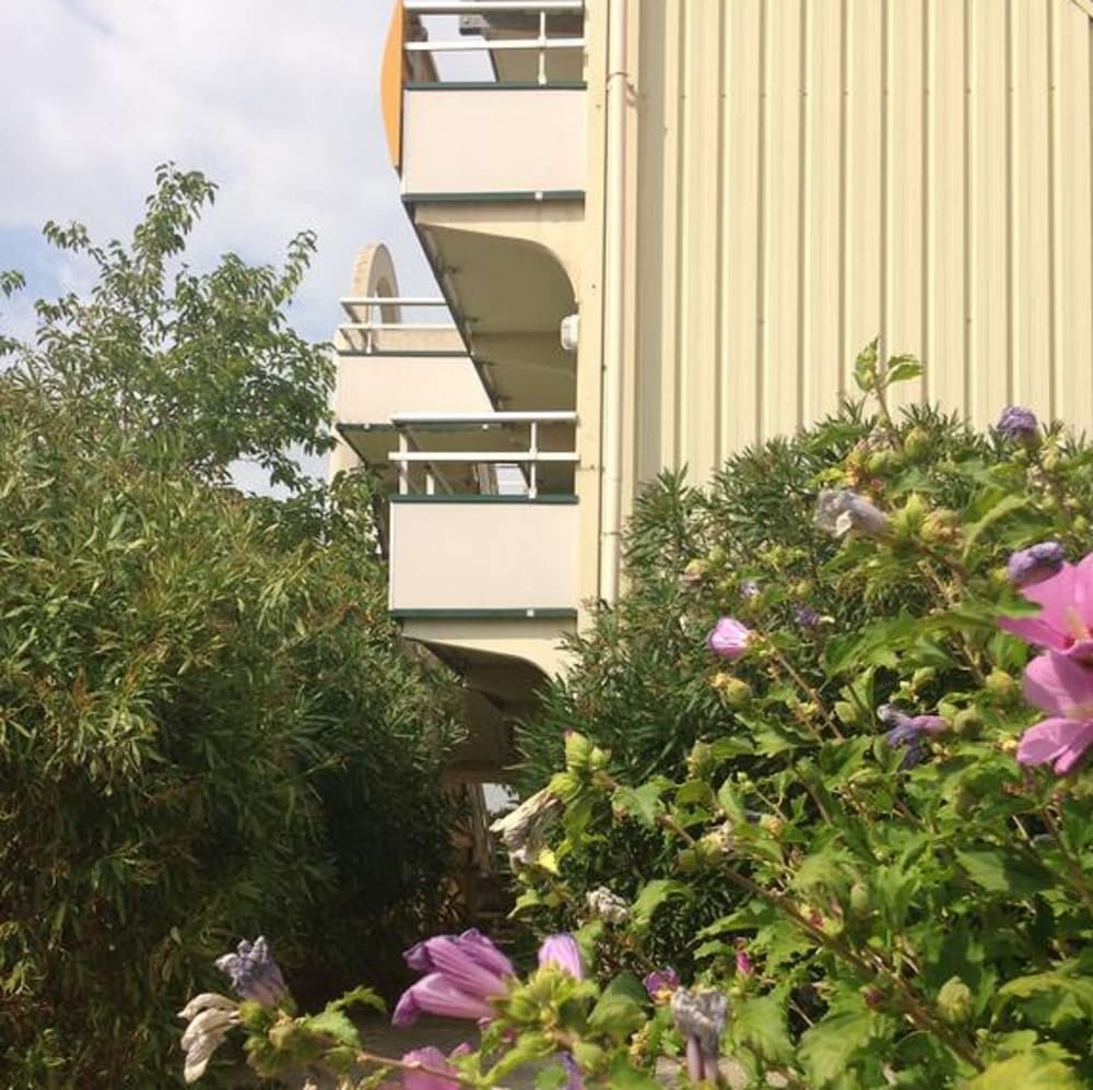 Фото Hotel Première Classe Salon De Provence