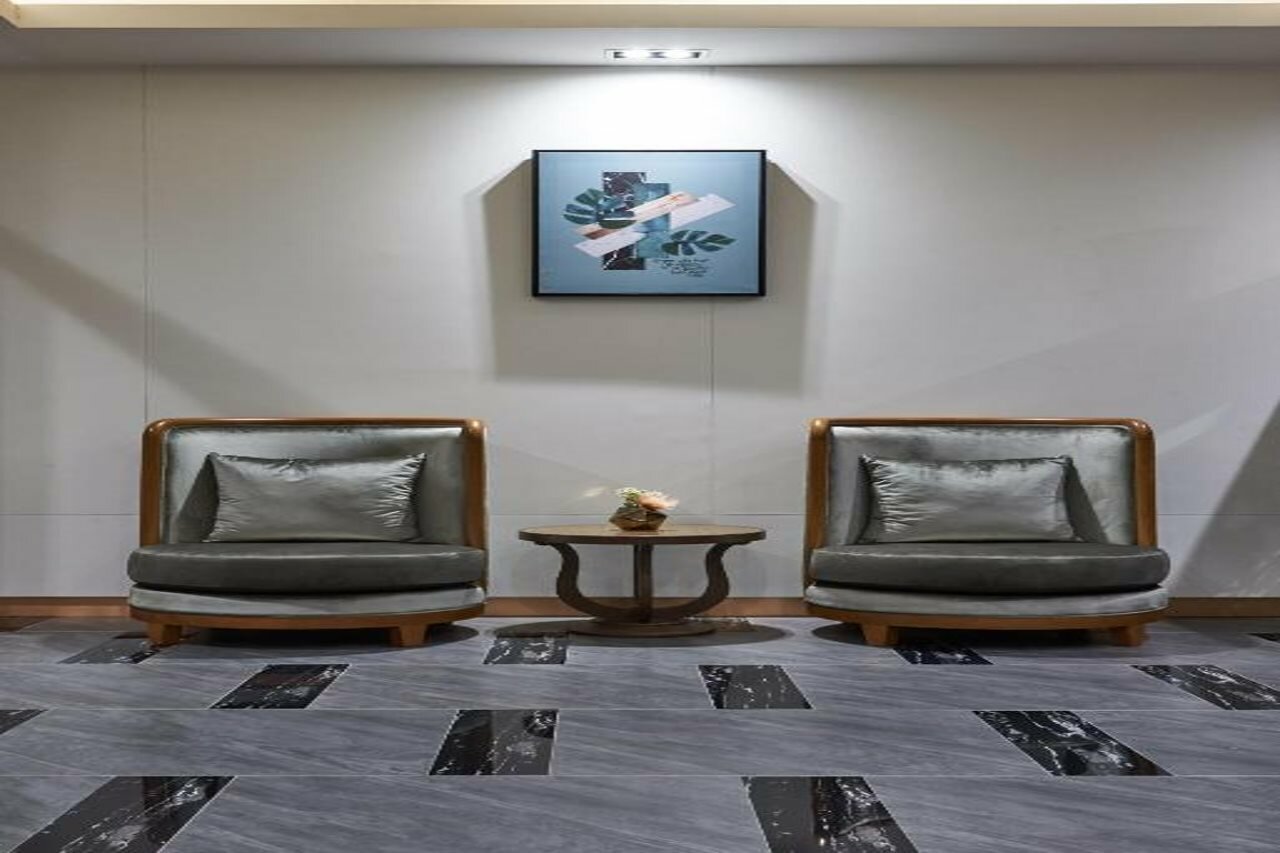 Фото Almas Hotel Bangkok