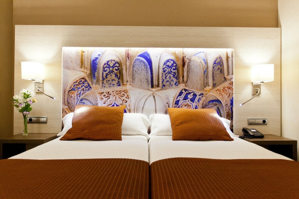 Фото Hotel Porcel Sabica