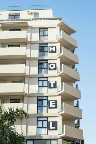 Внешний вид отеля Hotel Adonis Capital в Санта-Крус-де-Тенерифе, фото 5