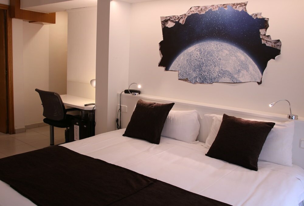 Фото Hotel Travessera