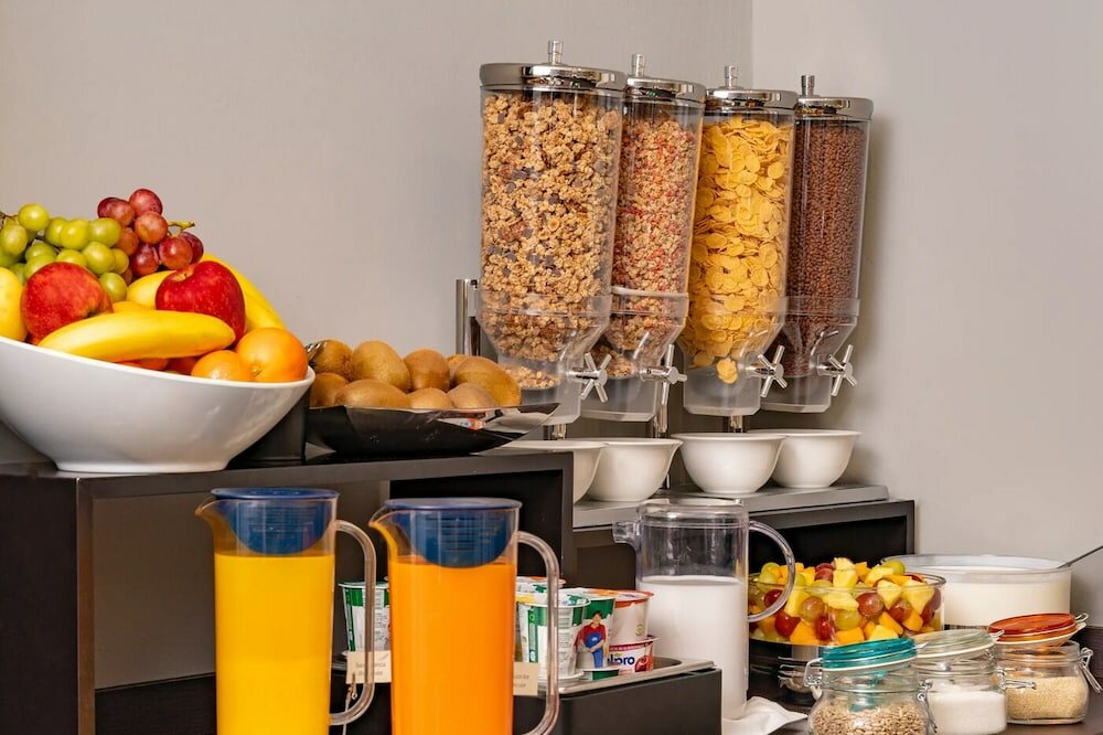 Фото Hotel Basilea