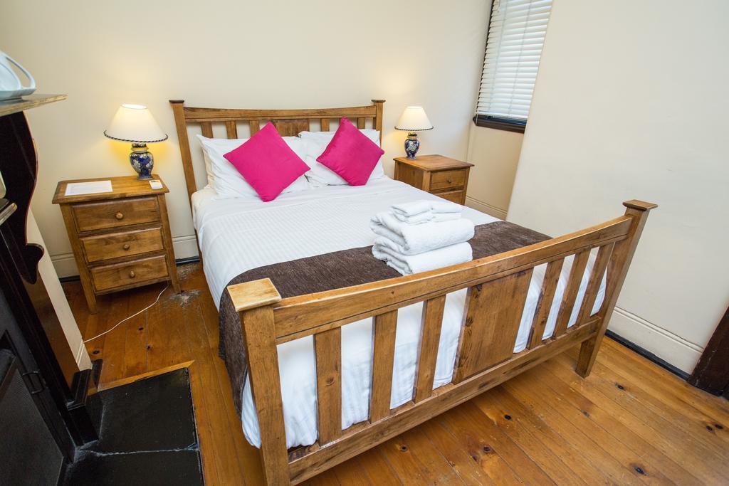 Фото Sydney Harbour Bed & Breakfast