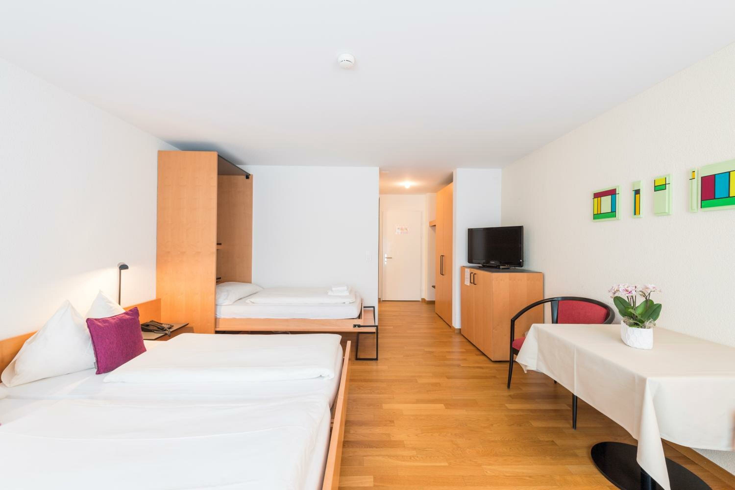 Фото Krone Buochs - Hotel & Restaurant