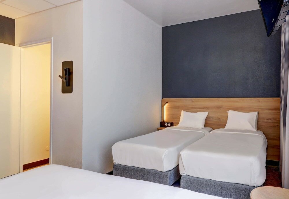 Фото B&b Hotel Dijon Centre