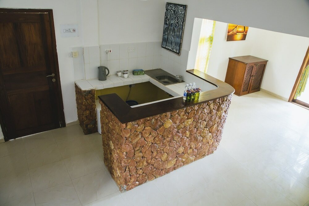 Фото Moonshine Uroa Boutique Hotel