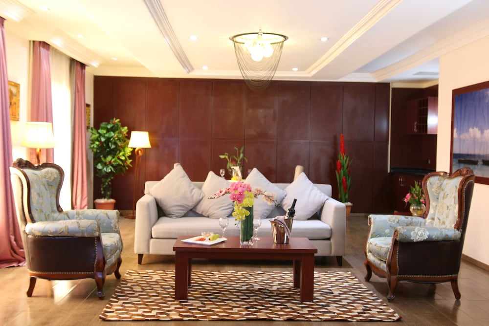 Фото Grand Pela Hotels & Suites