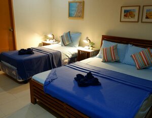 Food District Hostel Cebu Central (Central Visayas, Bohol, City of Tagbilaran, M. Torralba Street), hotel