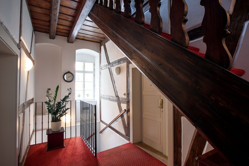 Фото Tyn Yard Residence