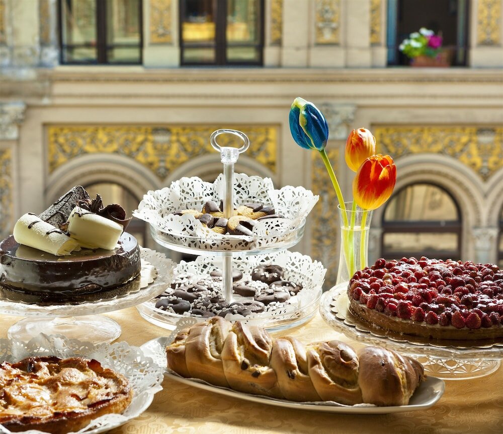 Фото Hotel Art Resort Galleria Umberto