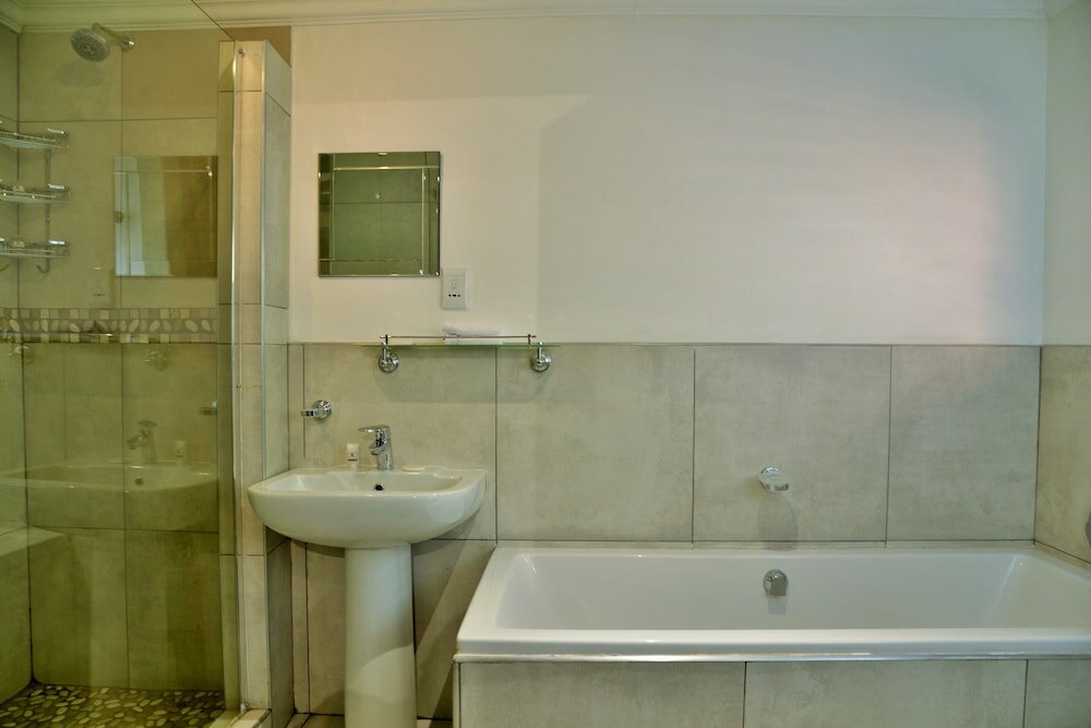 Фото Sand River Guest House