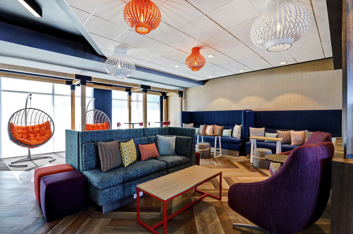 Фото Tru by Hilton Edmonton Windermere