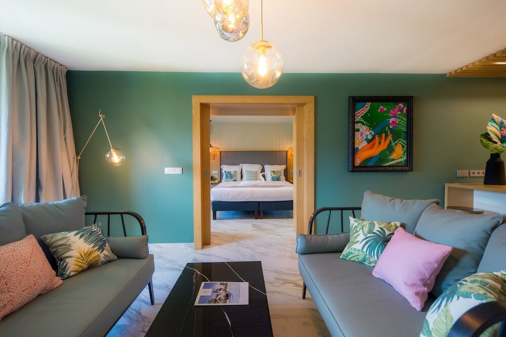 Фото Hotel La Pagerie