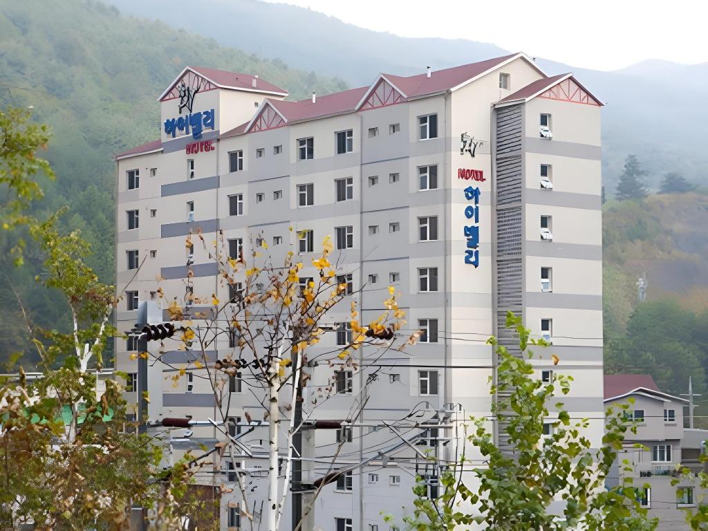 Фото High Valley Hotel