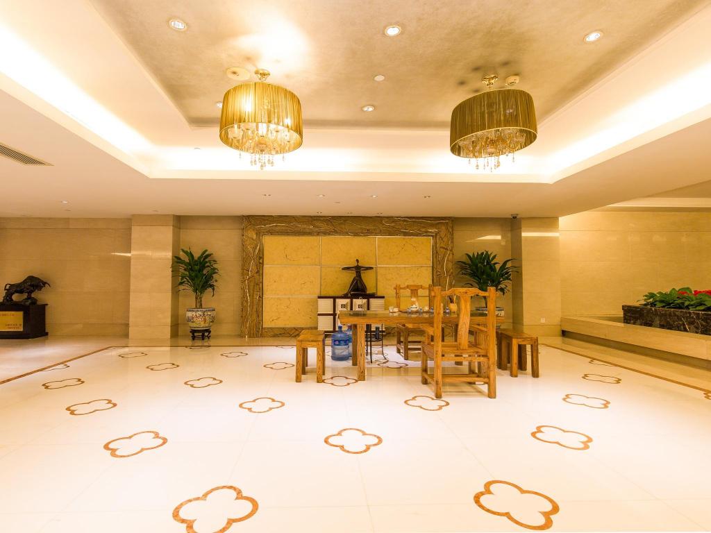 Фото China Palace Hotel