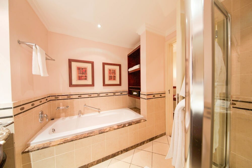 Фото Kigali Serena Hotel