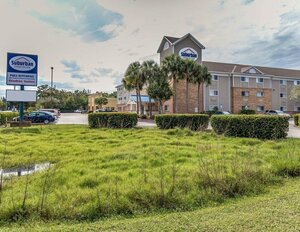 Гостиница Suburban Extended Stay Hotel Fort Myers Cape Coral