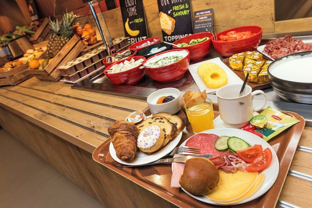 Фото Ibis Charleroi Airport Brussels South